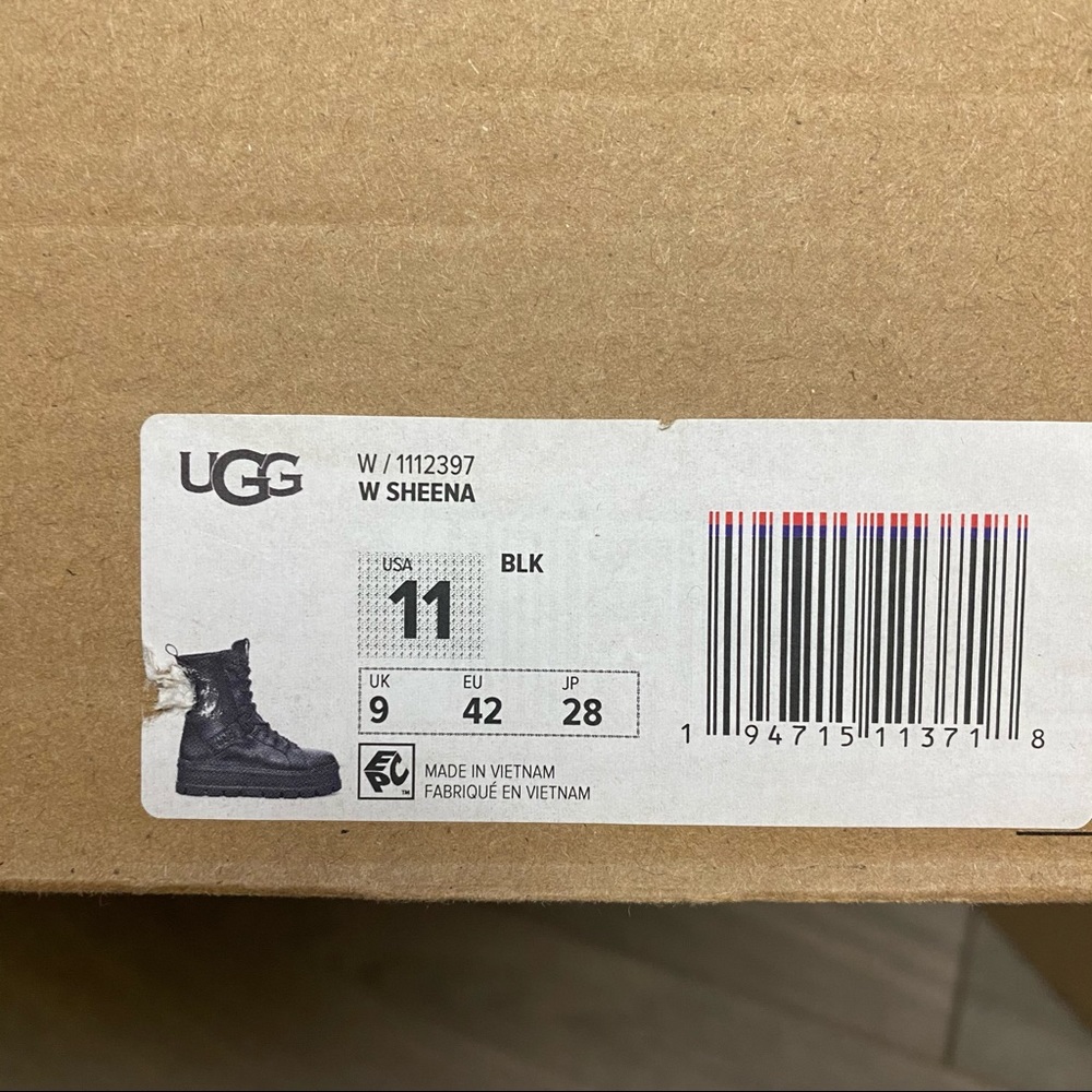 UGG | Sheena Lace Up Combat Boots In Black NEW - Picture 8 of 14